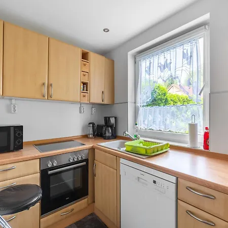 Ruhige Gartenwohnung In Dresden, Cleaning Included * דרזדן