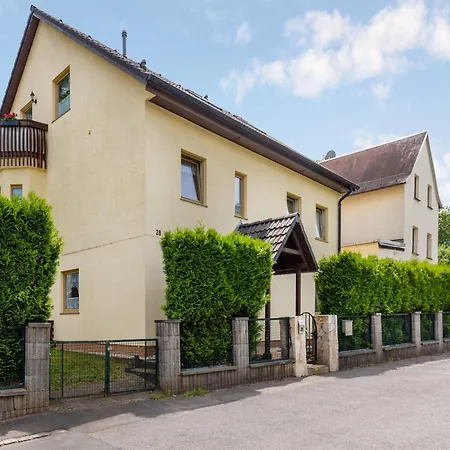 Ruhige Gartenwohnung In Dresden, Cleaning Included شقة دريسدن