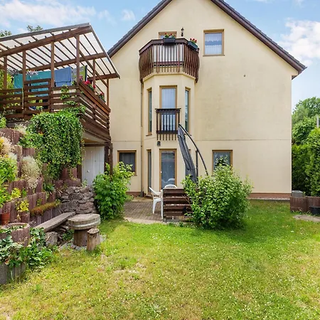 Ruhige Gartenwohnung In Dresden, Cleaning Included *