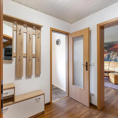 Apartment Ruhige Gartenwohnung In Dresden, Cleaning Included *